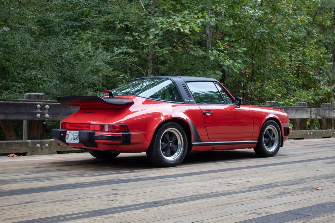 1987 Porsche 911 Carrera 3.2 - Image 18 of 31