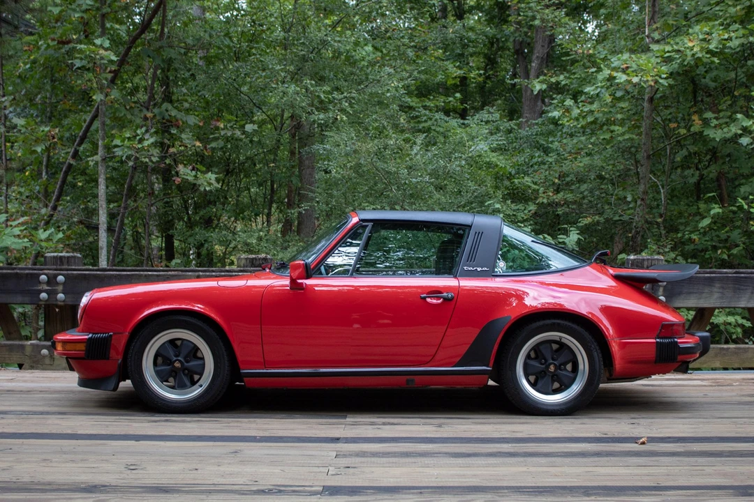1987 Porsche 911 Carrera 3.2 - Image 23 of 31