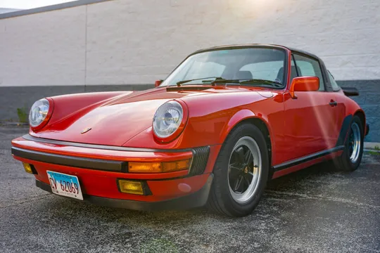 1987 Porsche 911 Carrera 3.2 - Image 2 of 31