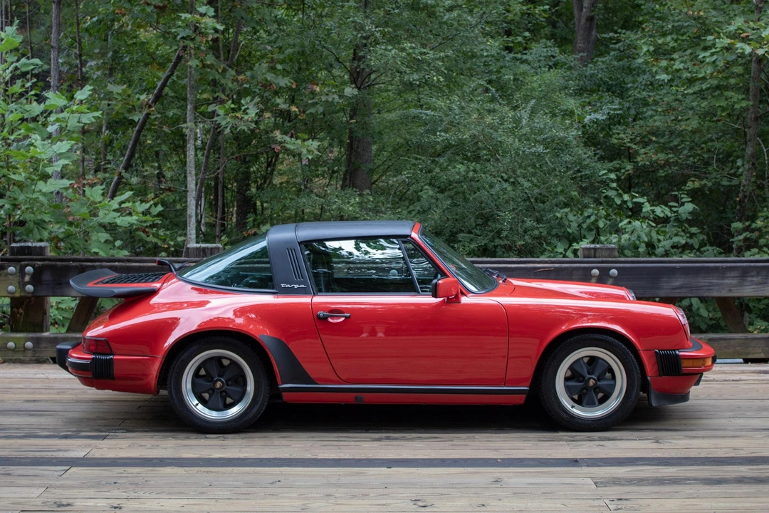 1987 Porsche 911 Carrera 3.2 - Image 15 of 31