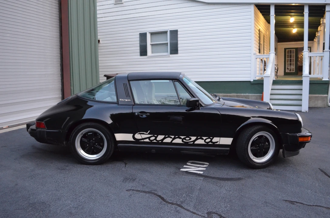 1987 Porsche 911 Carrera 3.2 - Image 28 of 31
