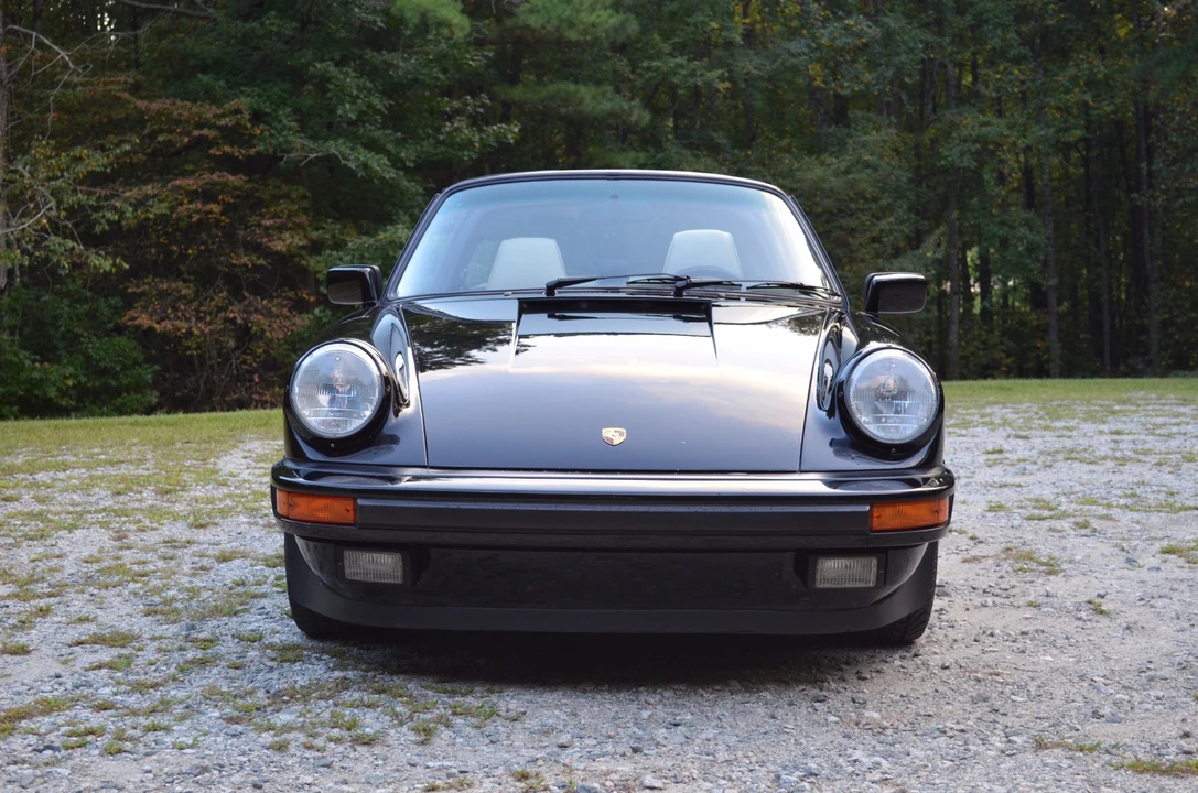 1987 Porsche 911 Carrera 3.2 - Image 5 of 31