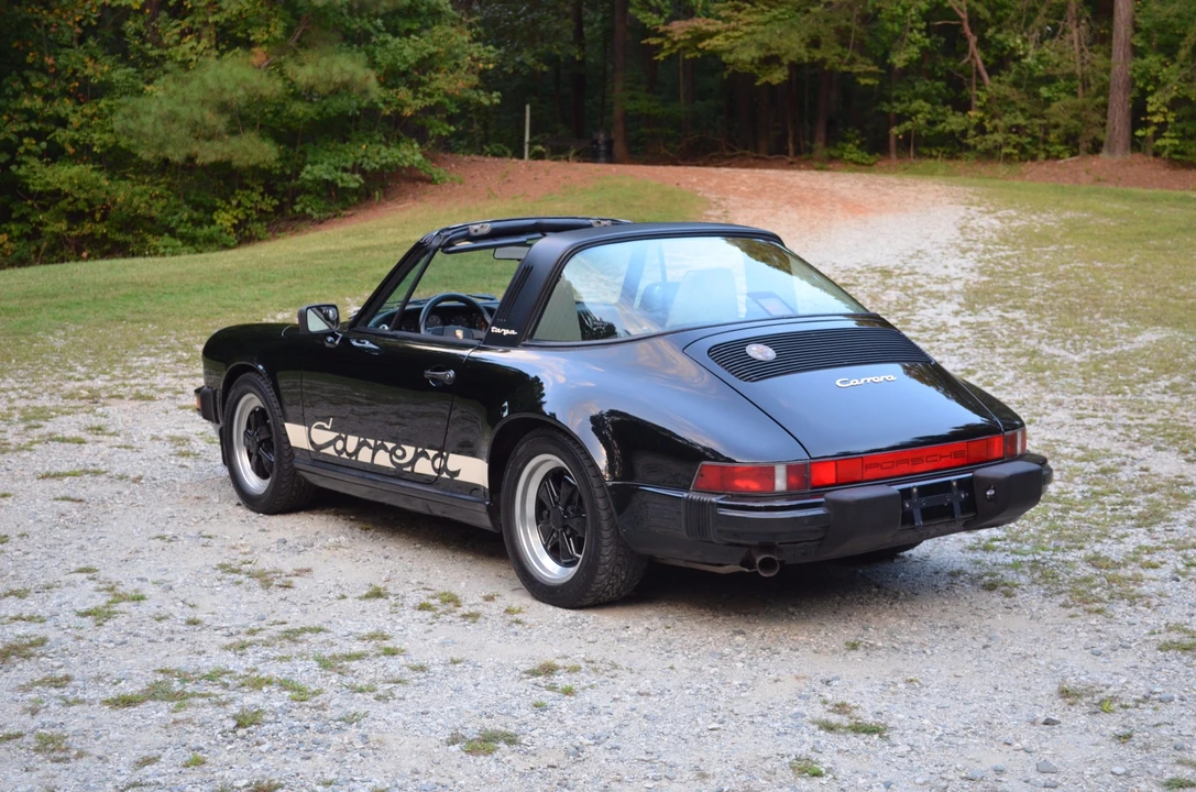 1987 Porsche 911 Carrera 3.2 - Image 9 of 31