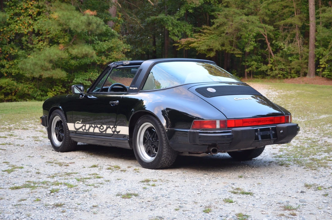 1987 Porsche 911 Carrera 3.2 - Image 10 of 31