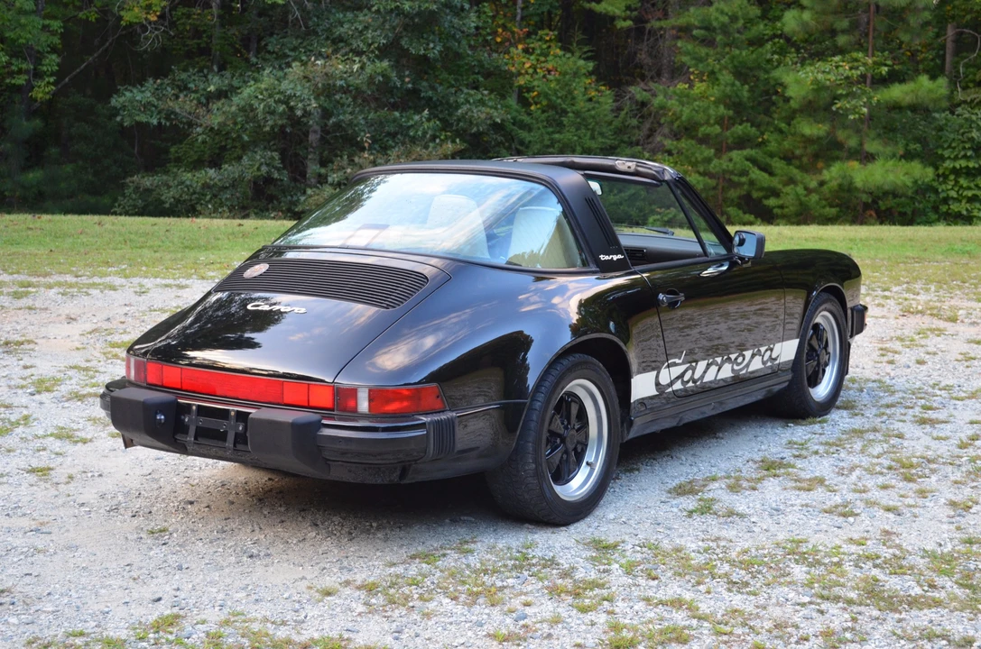 1987 Porsche 911 Carrera 3.2 - Image 13 of 31