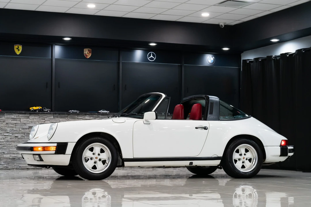 1987 Porsche 911 Carrera 3.2 - Image 10 of 31