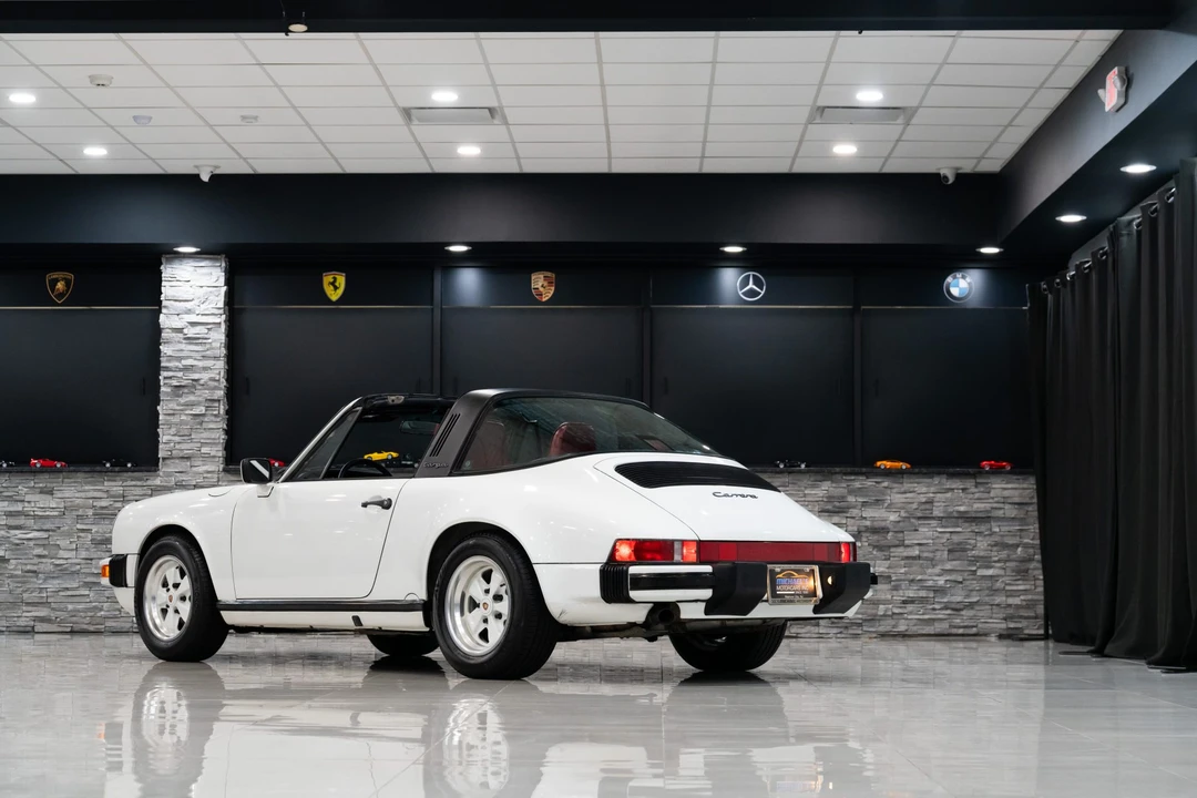1987 Porsche 911 Carrera 3.2 - Image 13 of 31