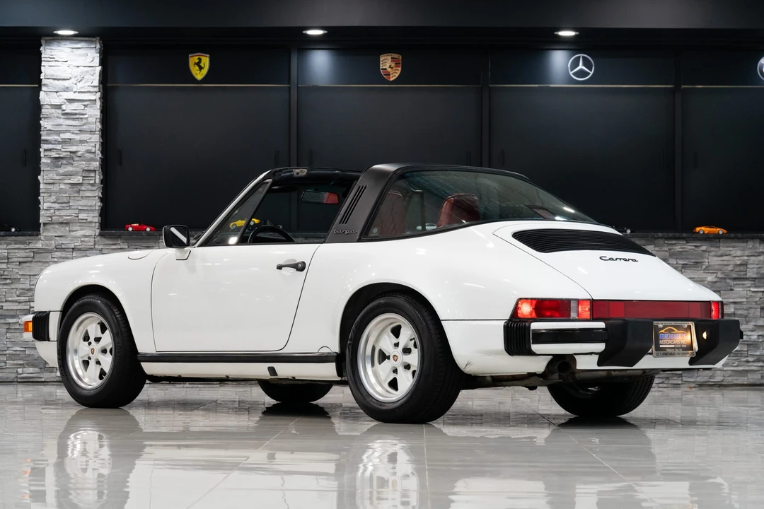 1987 Porsche 911 Carrera 3.2 - Image 15 of 31