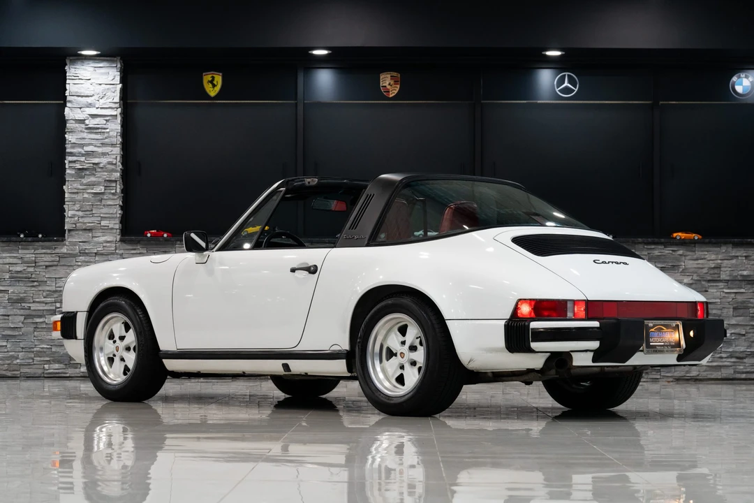 1987 Porsche 911 Carrera 3.2 - Image 16 of 31