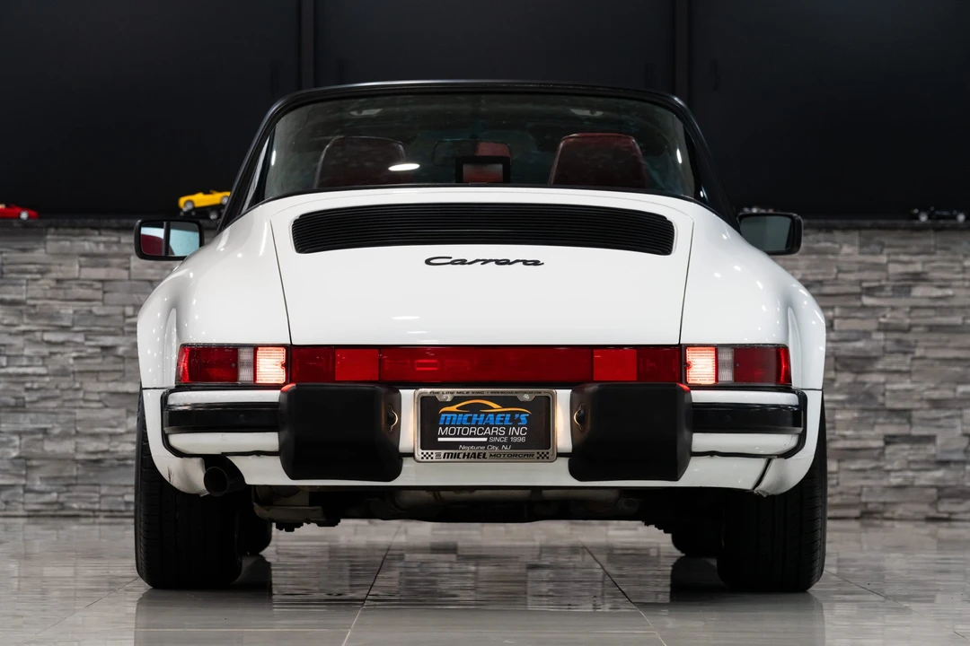 1987 Porsche 911 Carrera 3.2 - Image 24 of 31