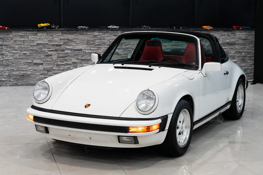 1987 Porsche 911 Carrera 3.2 - Image 4 of 31