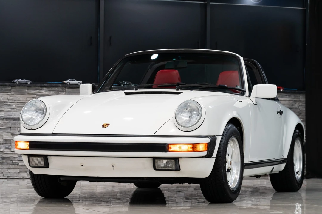 1987 Porsche 911 Carrera 3.2 - Image 3 of 31
