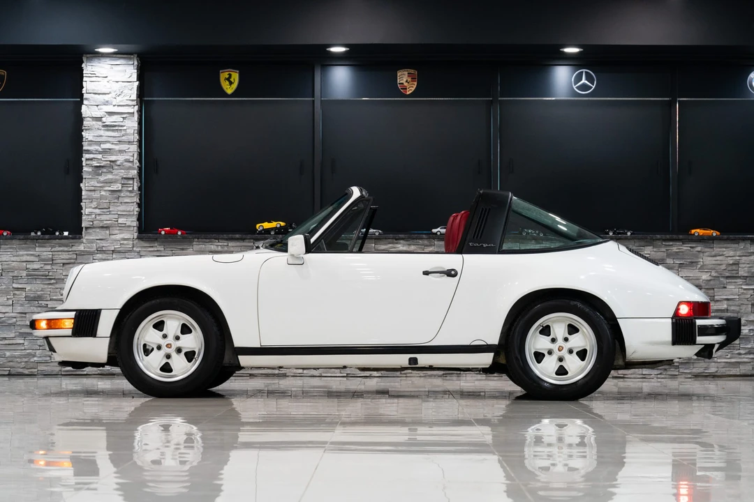 1987 Porsche 911 Carrera 3.2 - Image 11 of 31