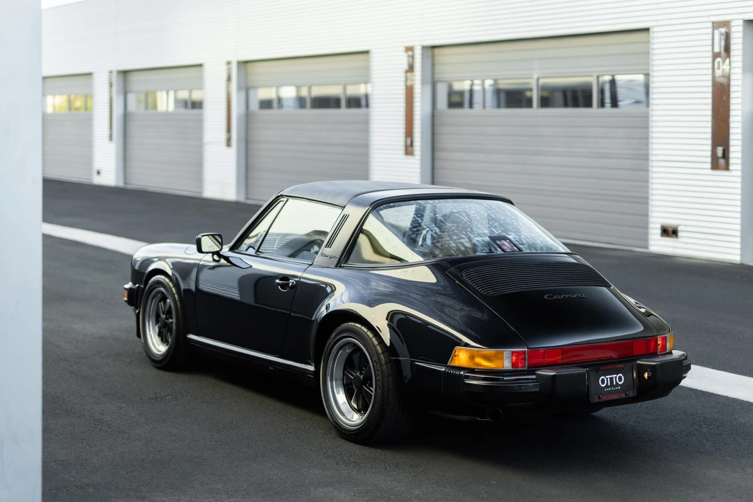 1987 Porsche 911 Carrera 3.2 - Image 25 of 31