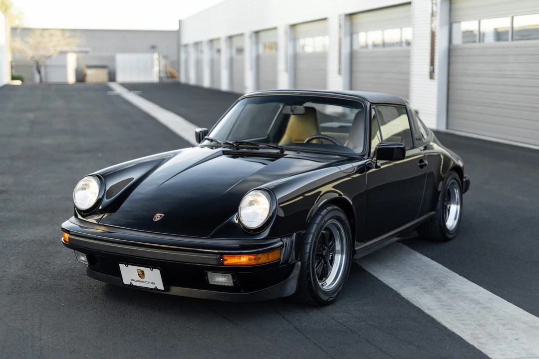 1987 Porsche 911 Carrera 3.2 - Image 18 of 31