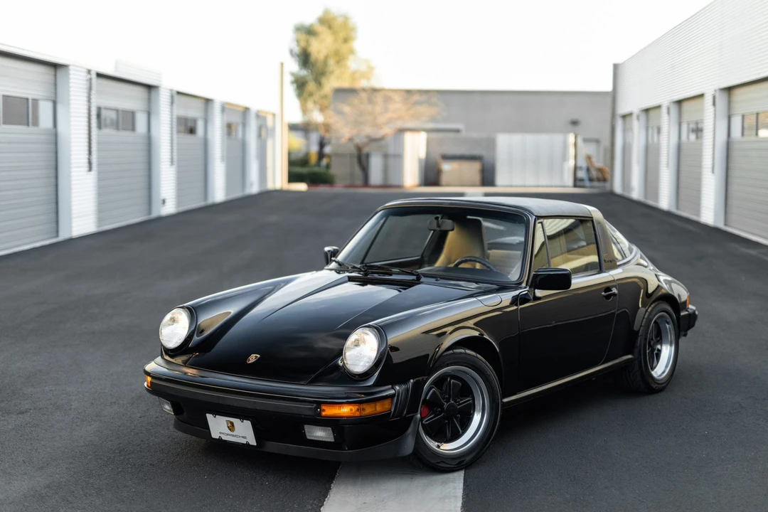 1987 Porsche 911 Carrera 3.2 - Image 16 of 31
