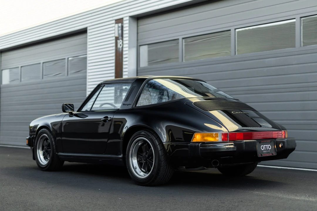 1987 Porsche 911 Carrera 3.2 - Image 26 of 31