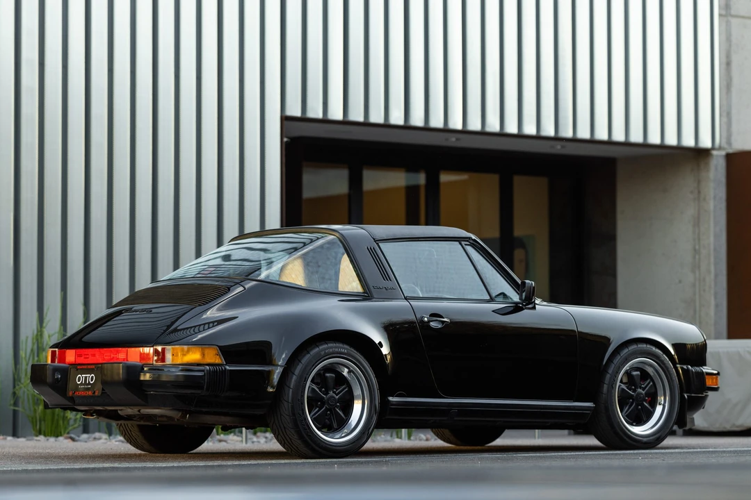 1987 Porsche 911 Carrera 3.2 - Image 30 of 31