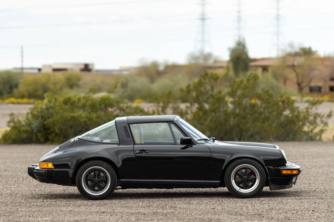 1987 Porsche 911 Carrera 3.2 - Image 10 of 31