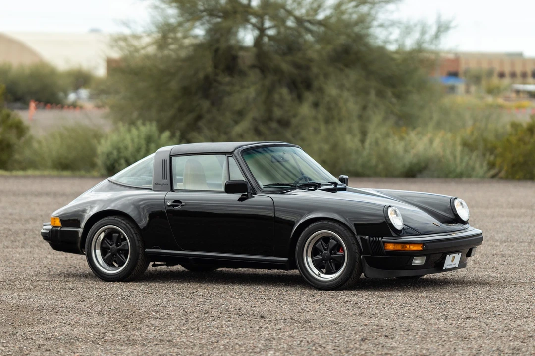 1987 Porsche 911 Carrera 3.2 - Image 11 of 31