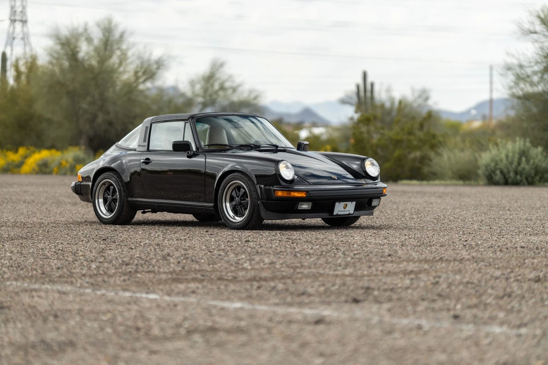 1987 Porsche 911 Carrera 3.2 - Image 13 of 31
