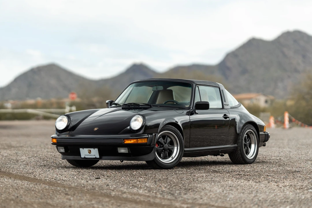 1987 Porsche 911 Carrera 3.2 - Image 2 of 31