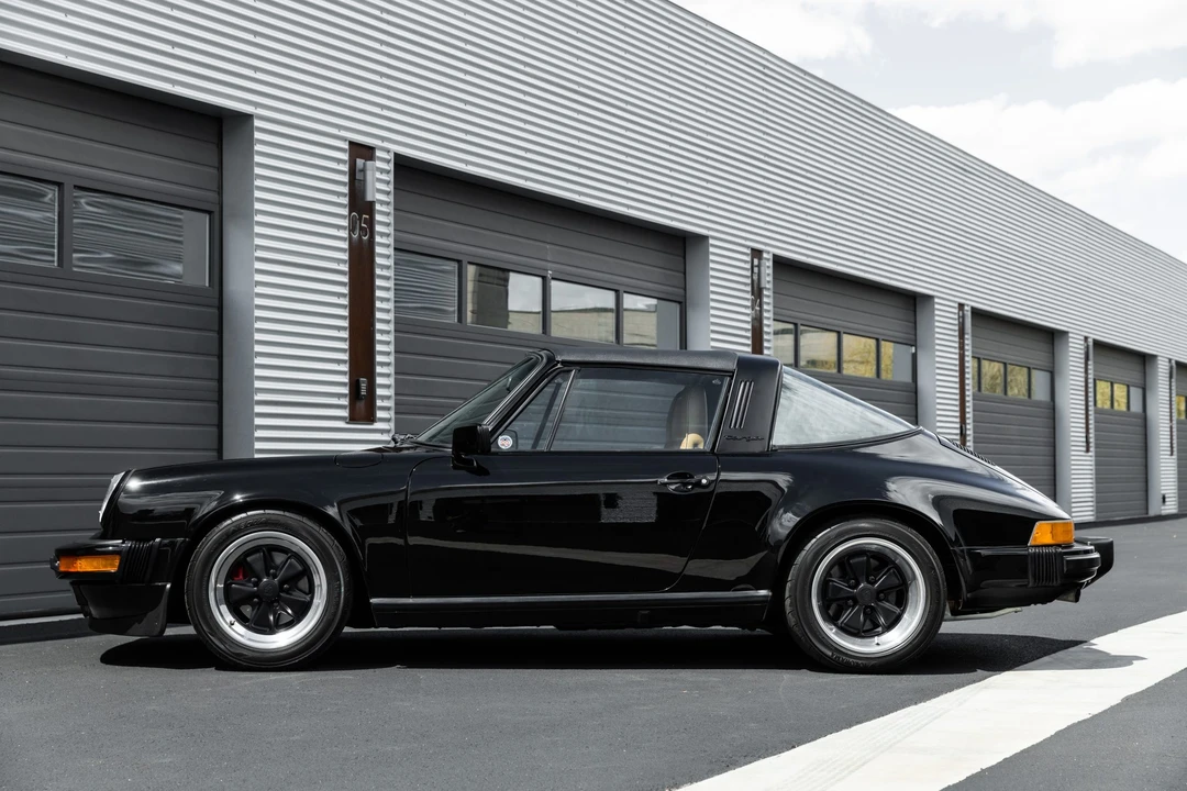 1987 Porsche 911 Carrera 3.2 - Image 23 of 31