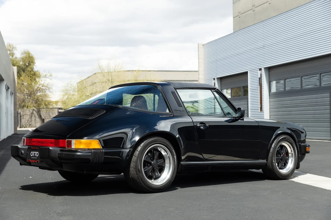 1987 Porsche 911 Carrera 3.2 - Image 29 of 31