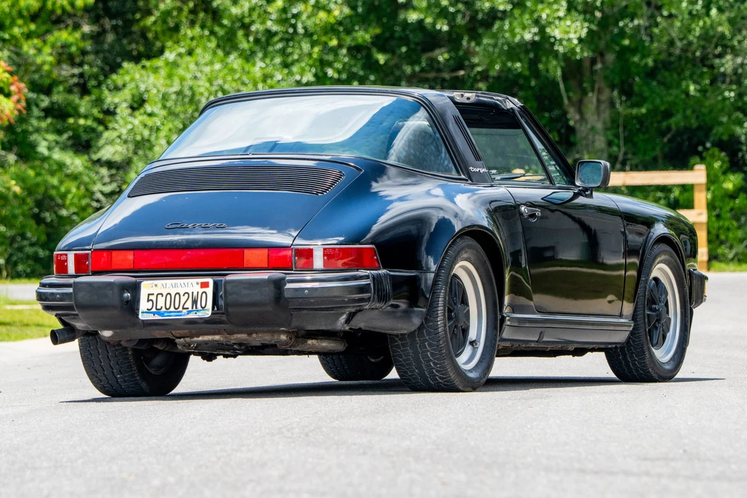 1987 Porsche 911 Carrera 3.2 - Image 6 of 31