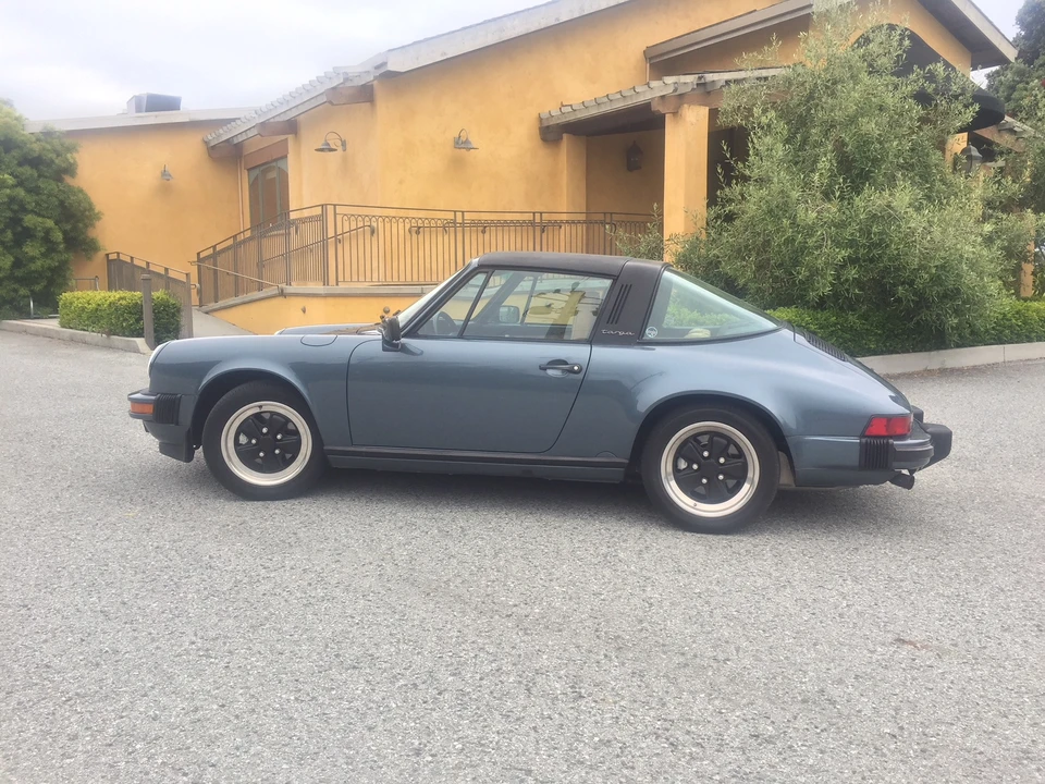 1987 Porsche 911 Carrera 3.2 - Image 8 of 31