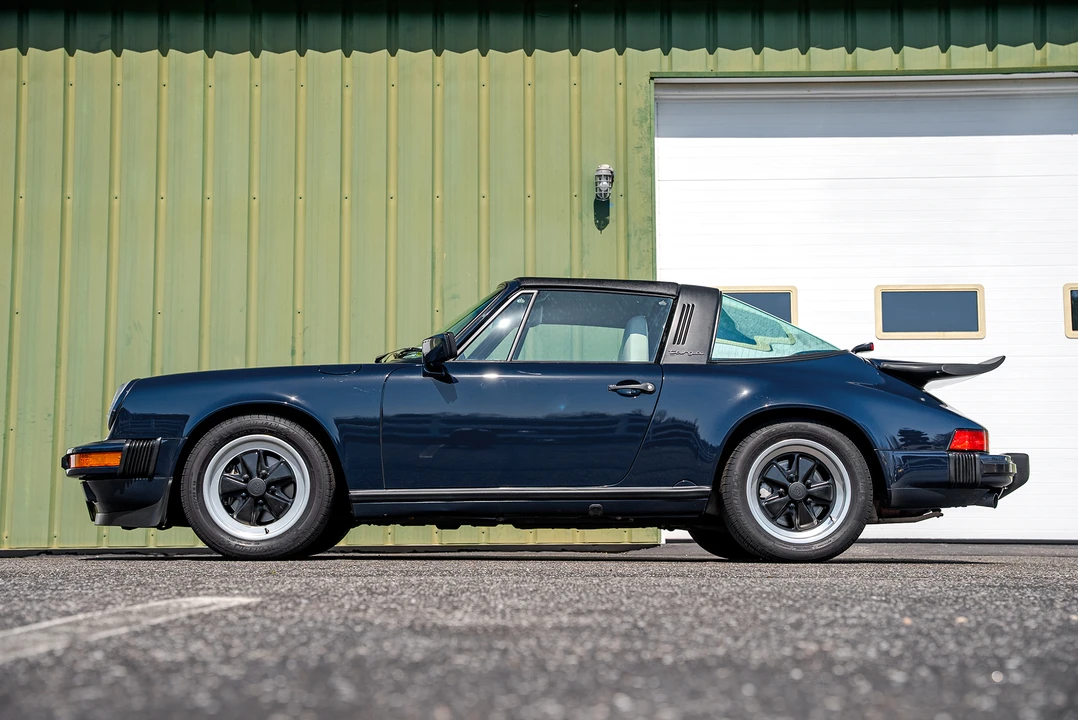 1987 Porsche 911 Carrera 3.2 - Image 11 of 31