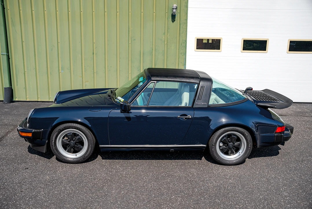 1987 Porsche 911 Carrera 3.2 - Image 12 of 31