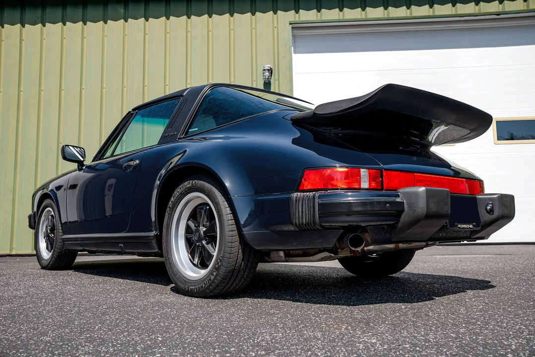 1987 Porsche 911 Carrera 3.2 - Image 17 of 31