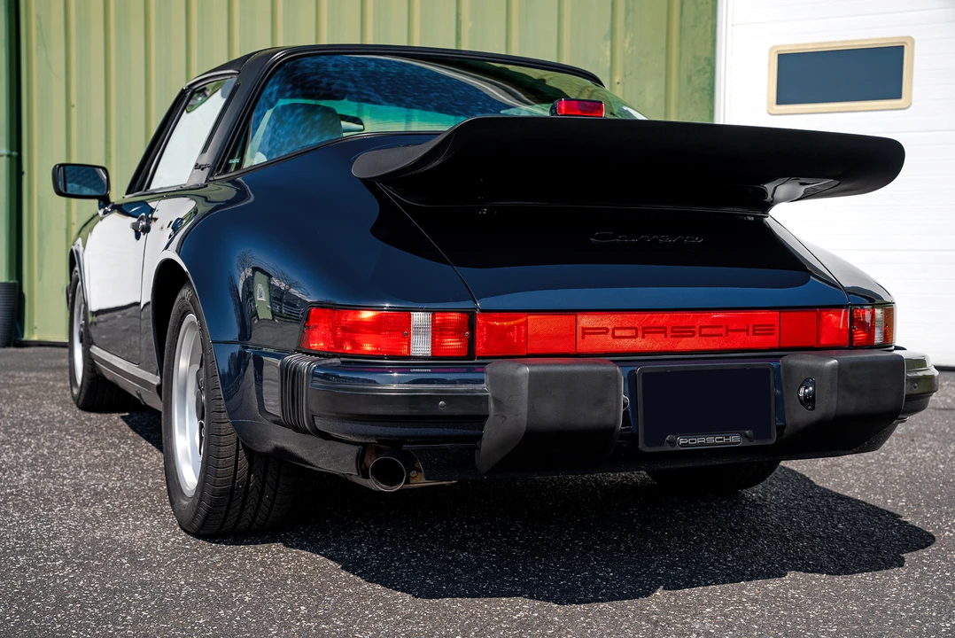 1987 Porsche 911 Carrera 3.2 - Image 20 of 31