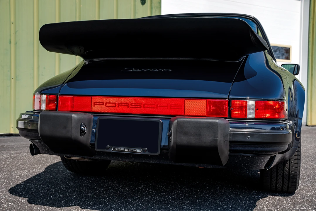 1987 Porsche 911 Carrera 3.2 - Image 25 of 31