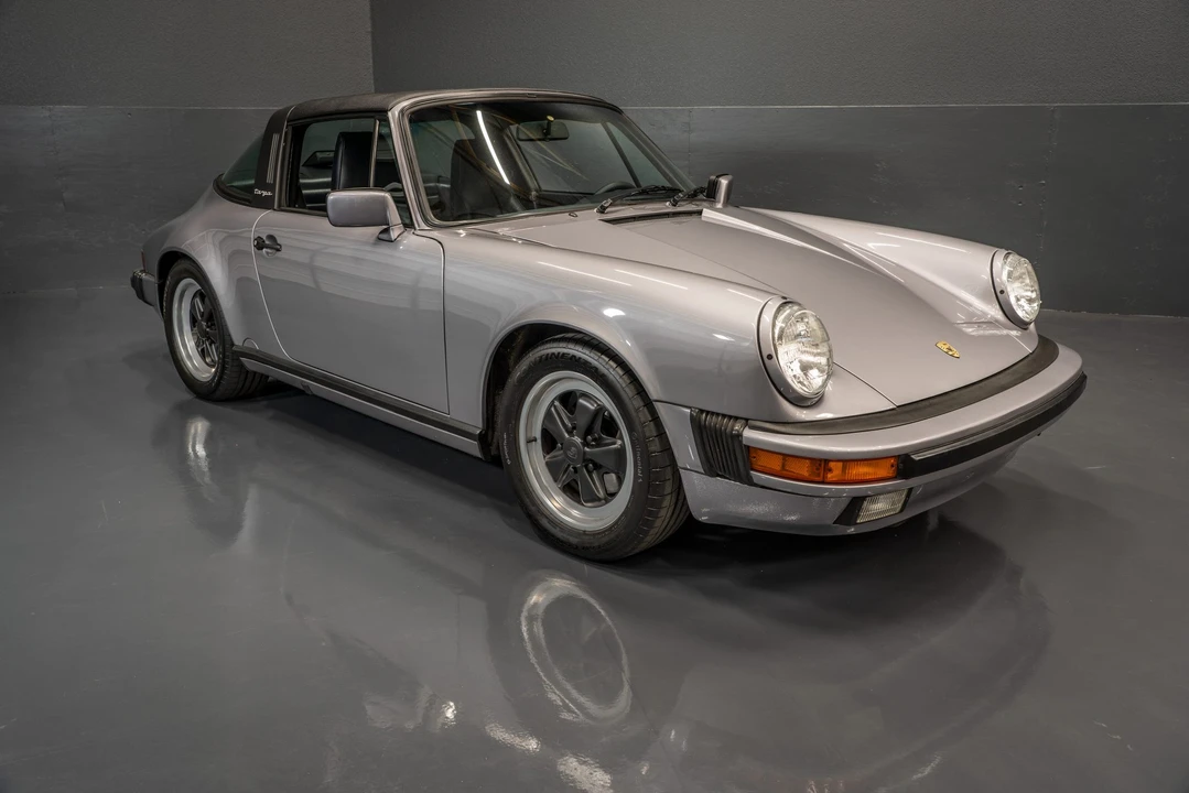 1987 Porsche 911 Carrera 3.2 - Image 27 of 31