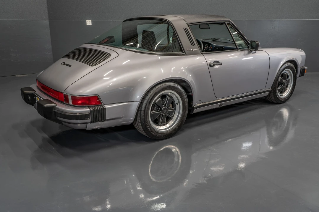 1987 Porsche 911 Carrera 3.2 - Image 23 of 31
