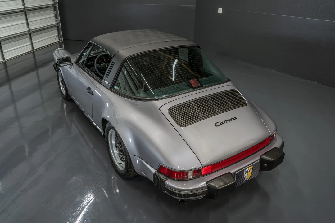 1987 Porsche 911 Carrera 3.2 - Image 16 of 31