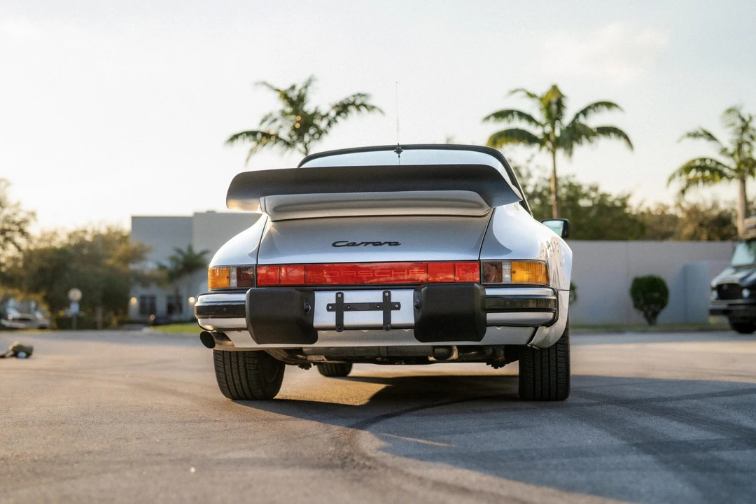 1987 Porsche 911 Carrera 3.2 - Image 8 of 31