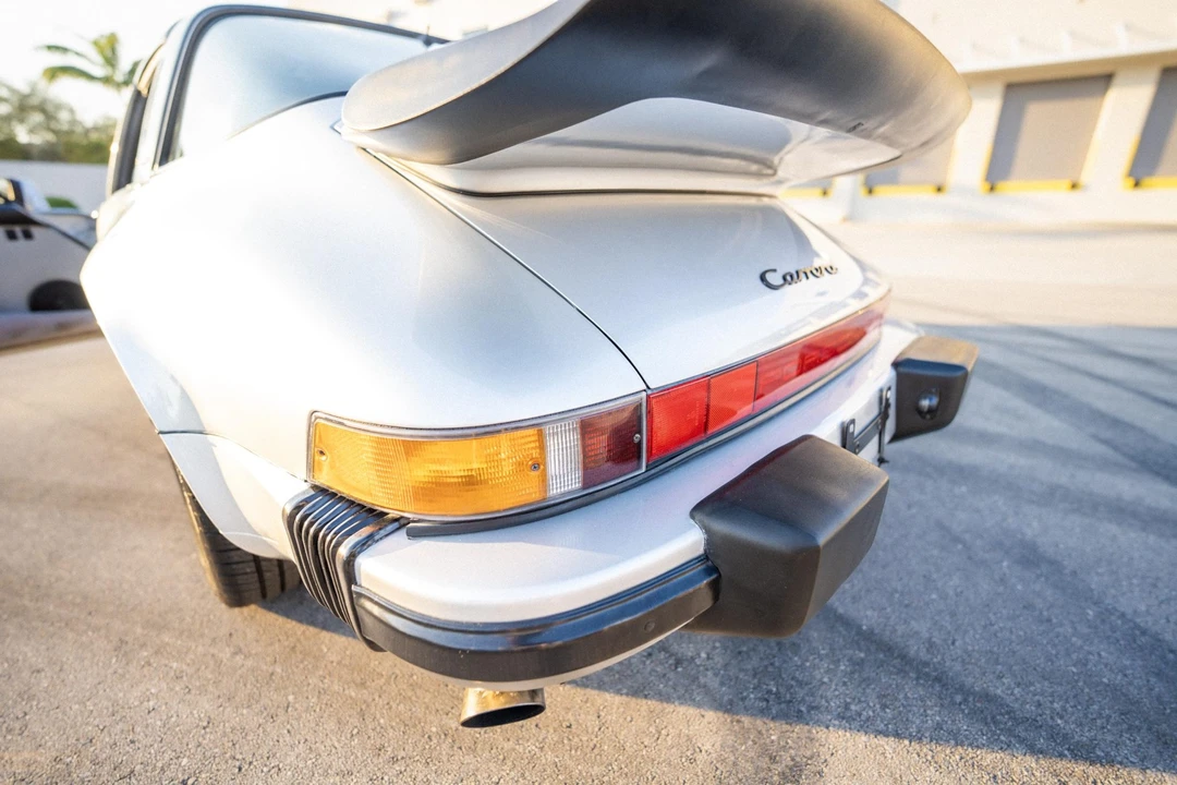 1987 Porsche 911 Carrera 3.2 - Image 27 of 31