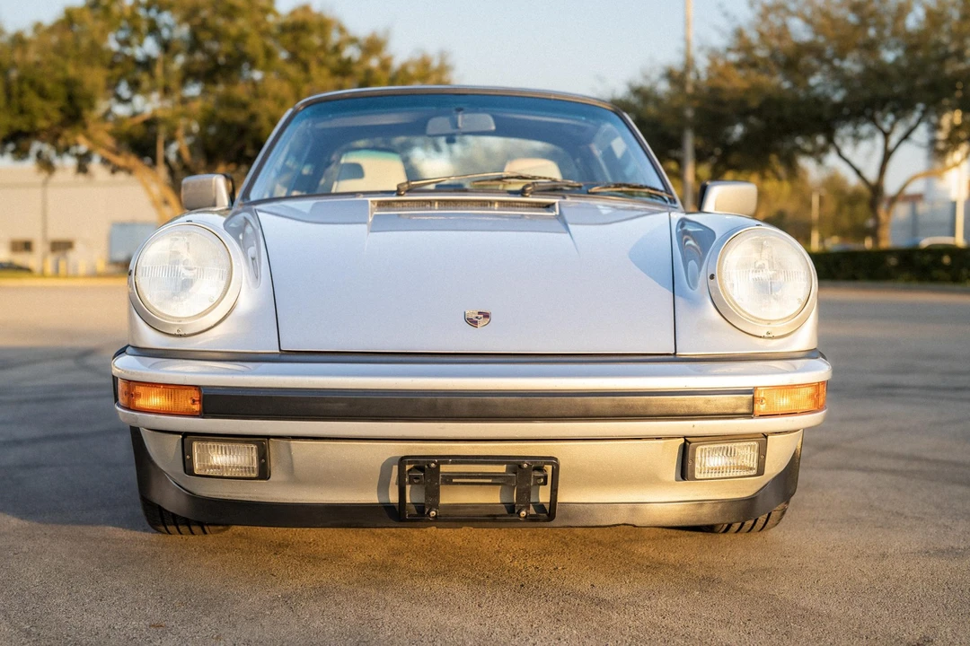 1987 Porsche 911 Carrera 3.2 - Image 13 of 31
