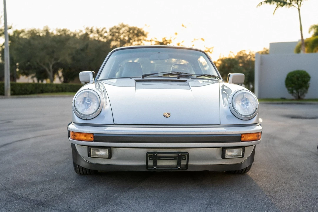 1987 Porsche 911 Carrera 3.2 - Image 12 of 31