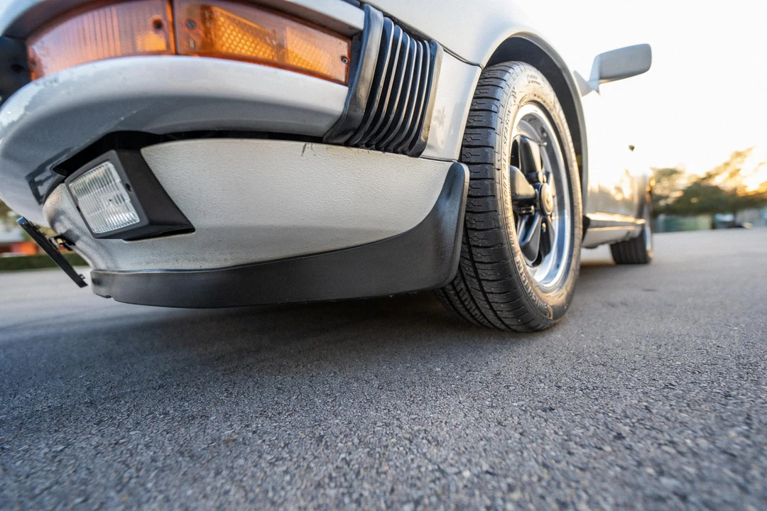 1987 Porsche 911 Carrera 3.2 - Image 21 of 31