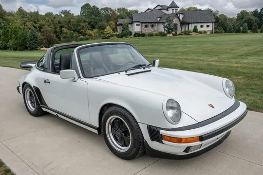 1987 Porsche 911 Carrera 3.2 Targa G50