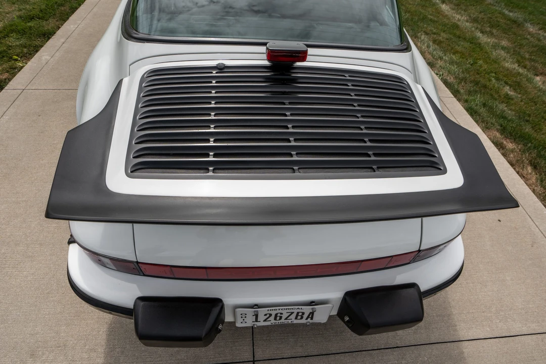 1987 Porsche 911 Carrera 3.2 - Image 23 of 31