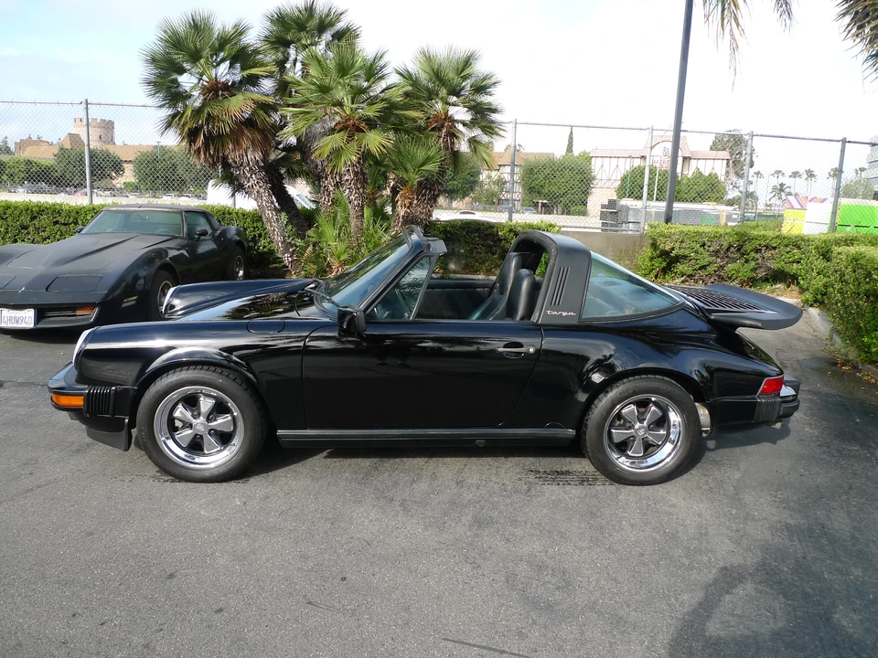 1987 Porsche 911 Carrera 3.2 - Image 4 of 31