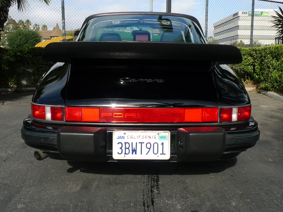 1987 Porsche 911 Carrera 3.2 - Image 9 of 31