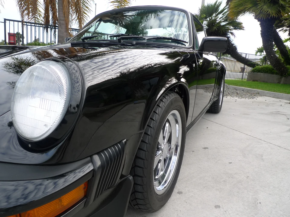 1987 Porsche 911 Carrera 3.2 - Image 21 of 31