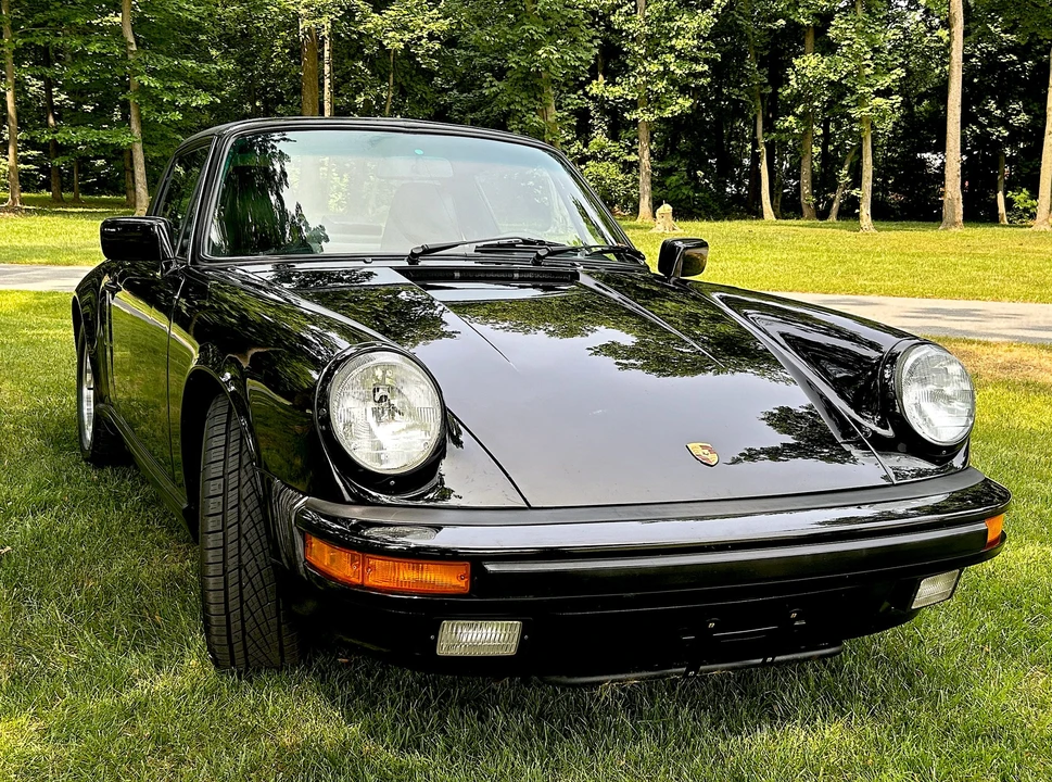 1987 Porsche 911 Carrera 3.2 - Image 13 of 31