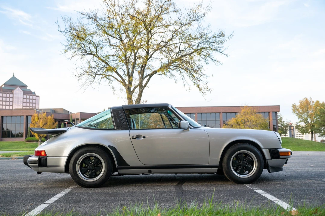 1987 Porsche 911 Carrera 3.2 - Image 19 of 31